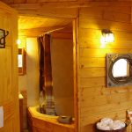 Bathroom and two person Jacuzzi tub in Cowboy's Cabin at Historic Reesor Ranch.