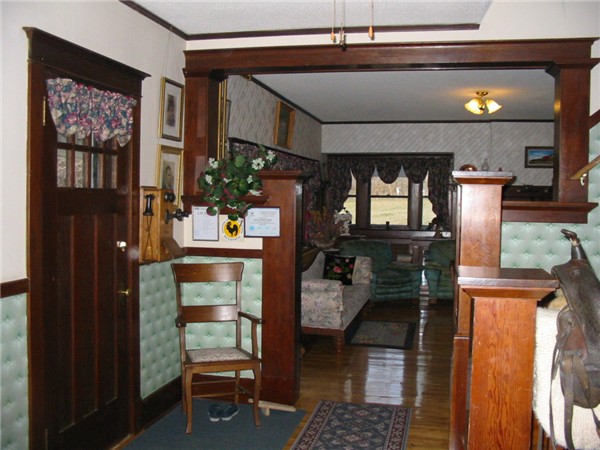 Welcome to our fine Arts & Crafts Ranch home at Historic Reesor Ranch!